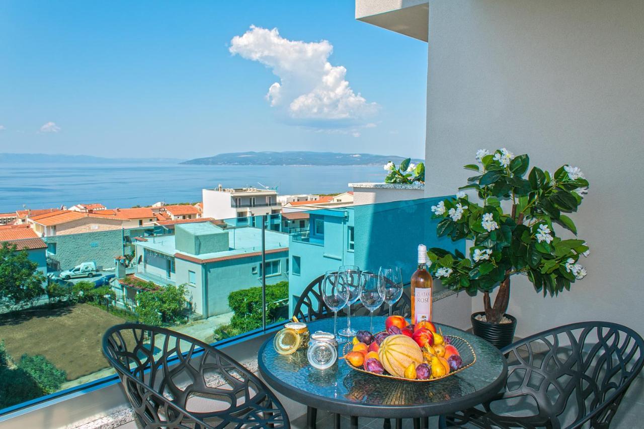Apartman Blue Paradise Макарська Екстер'єр фото