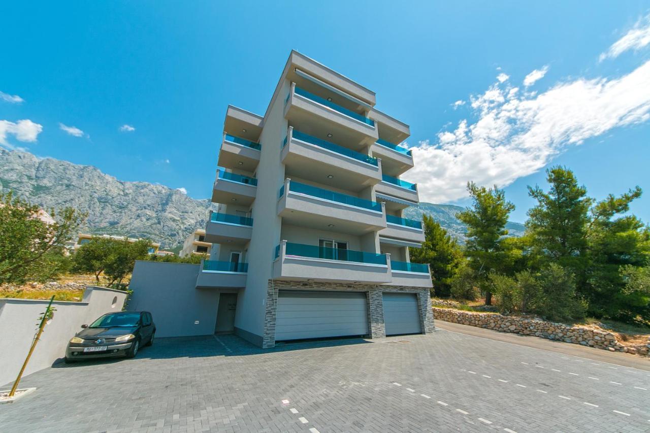 Apartman Blue Paradise Макарська Екстер'єр фото