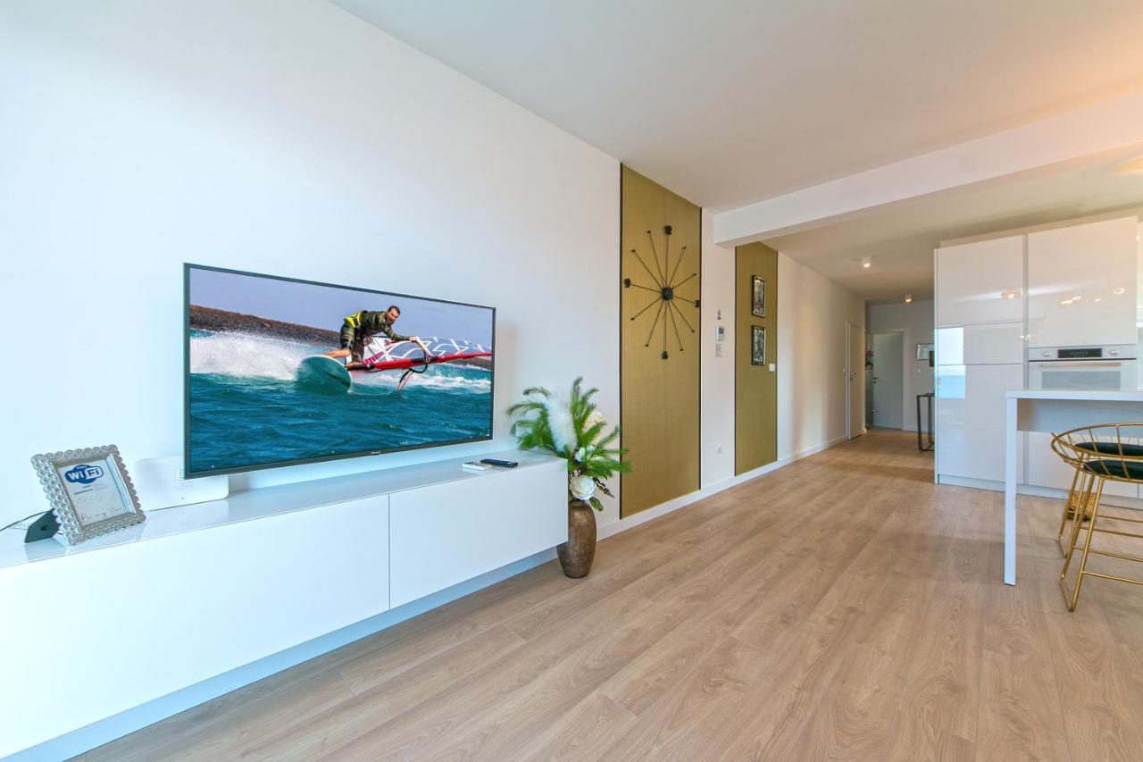 Apartman Blue Paradise Макарська Екстер'єр фото