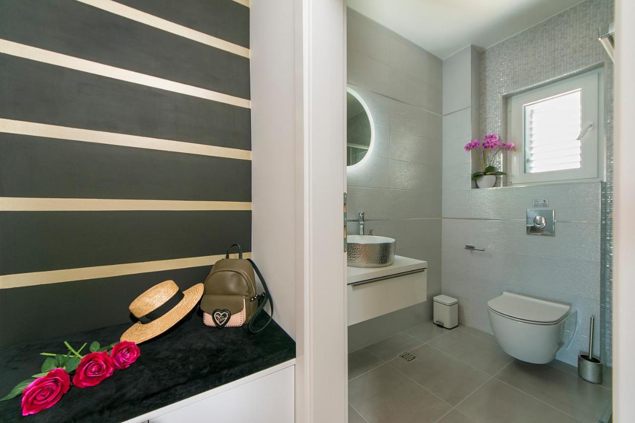 Apartman Blue Paradise Макарська Екстер'єр фото
